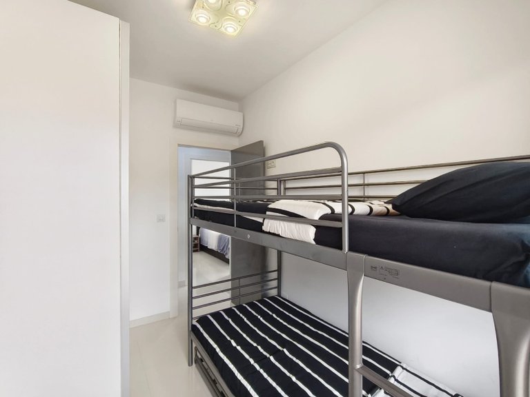 Apartment for Sale in Mil Palmeras, Alicante 22