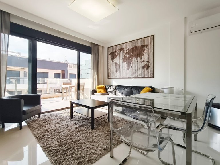 Apartment for Sale in Mil Palmeras, Alicante 7