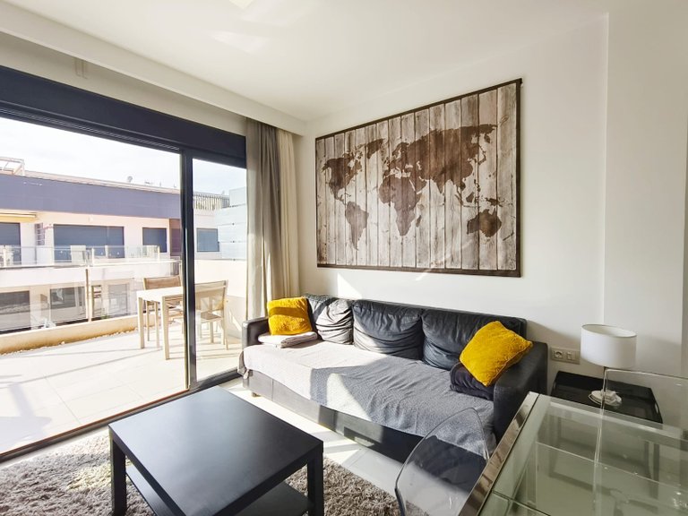 Apartment for Sale in Mil Palmeras, Alicante 23