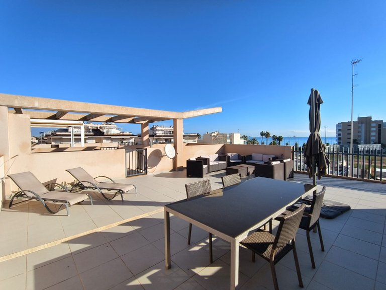 Apartment for Sale in Mil Palmeras, Alicante 26