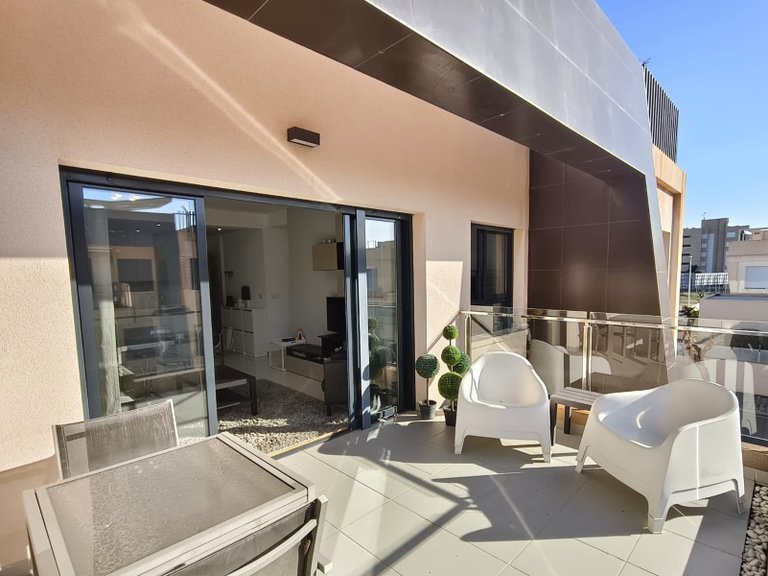 Apartment for Sale in Mil Palmeras, Alicante 10