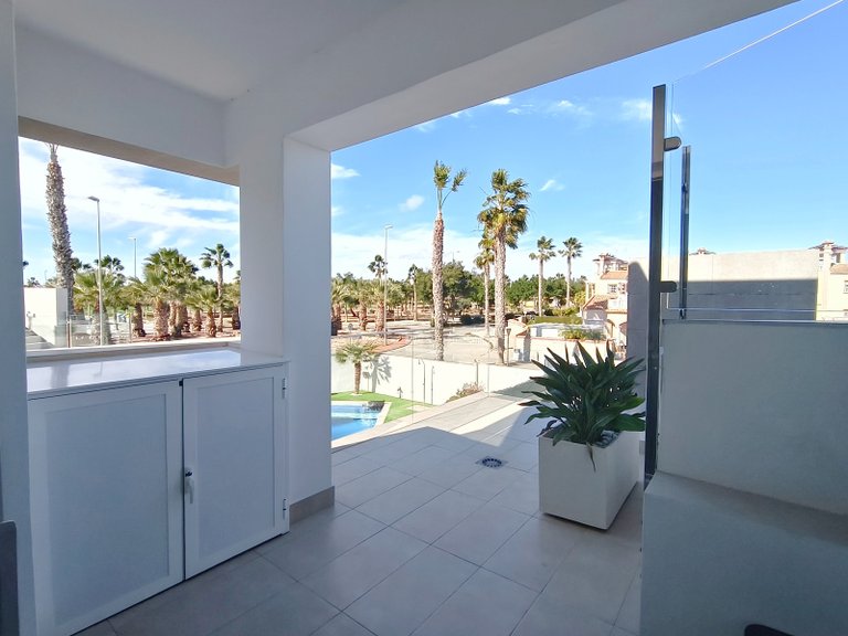 Villa for Sale in El Raso, Alicante 25