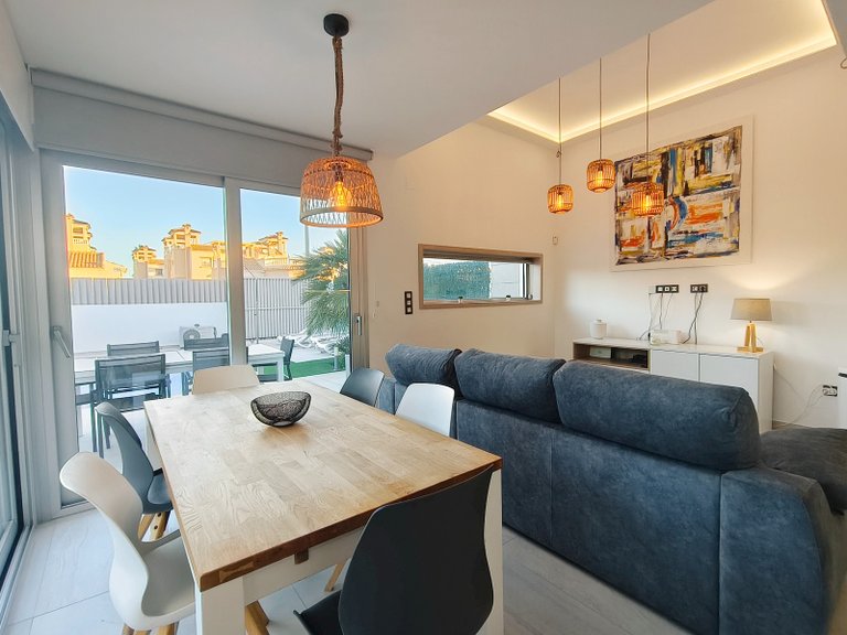 Villa for Sale in El Raso, Alicante 4