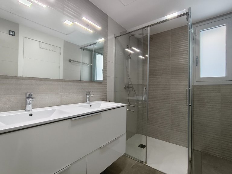 Villa for Sale in El Raso, Alicante 16