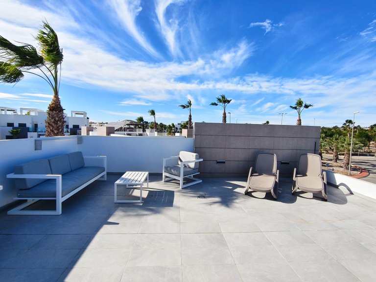 Villa for Sale in El Raso, Alicante 30
