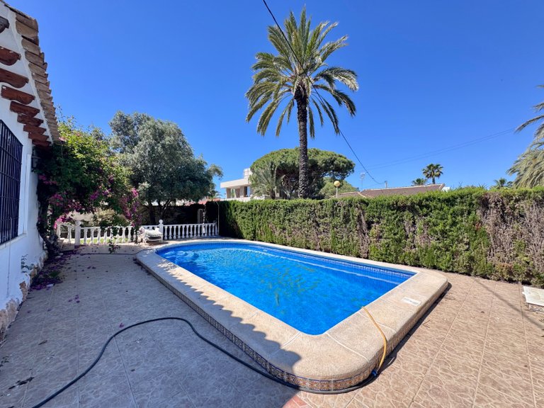 Villa for Sale in Costa Blanca Orihuela Costa, Alicante 32