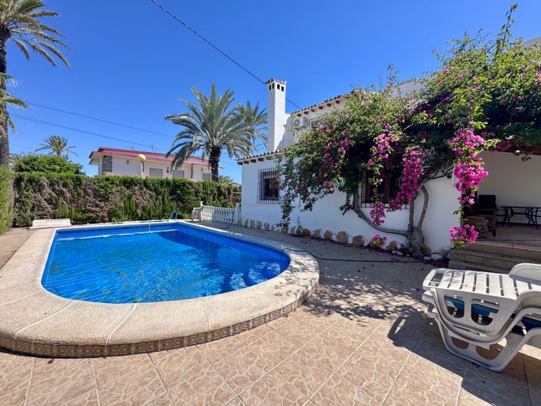Villa for Sale in Costa Blanca Orihuela Costa, Alicante 33