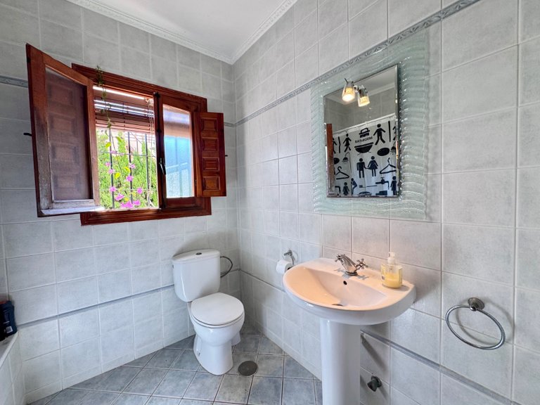 Villa for Sale in Costa Blanca Orihuela Costa, Alicante 18