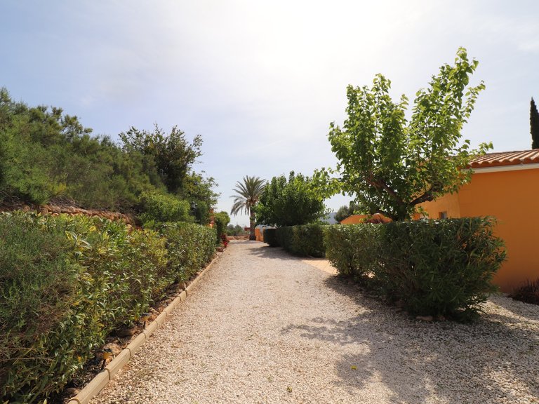 Country House for Sale in Inland Hondón De Las Nieves, Alicante 19