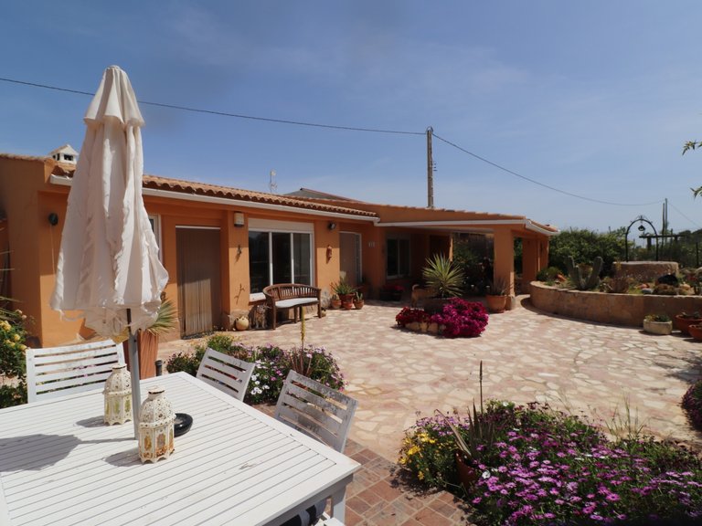 Country House for Sale in Inland Hondón De Las Nieves, Alicante 5