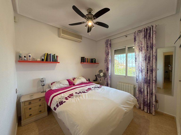 Villa for Sale in Orihuela, Alicante 35