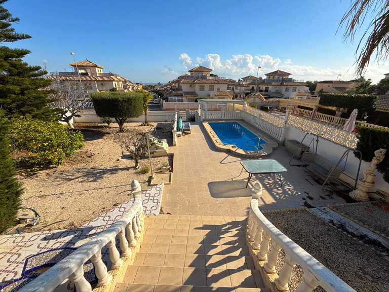 Villa for Sale in Orihuela, Alicante 23