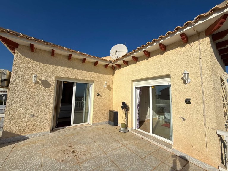 Villa for Sale in Orihuela, Alicante 2