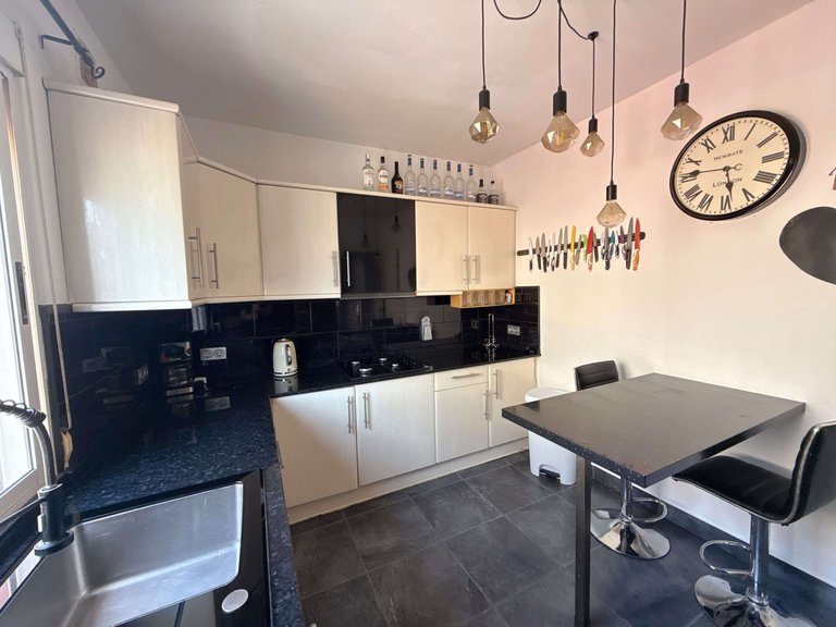 Apartment for Sale in El Galan, Alicante 28