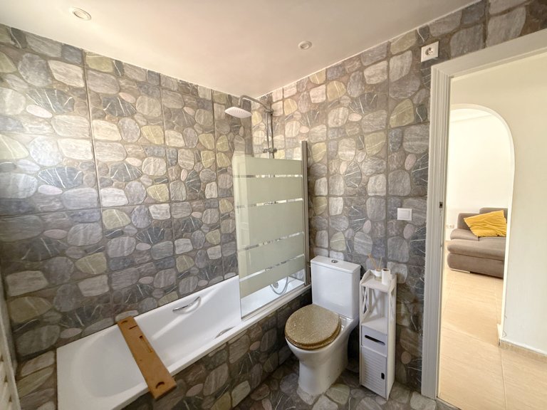 Apartment for Sale in El Galan, Alicante 34