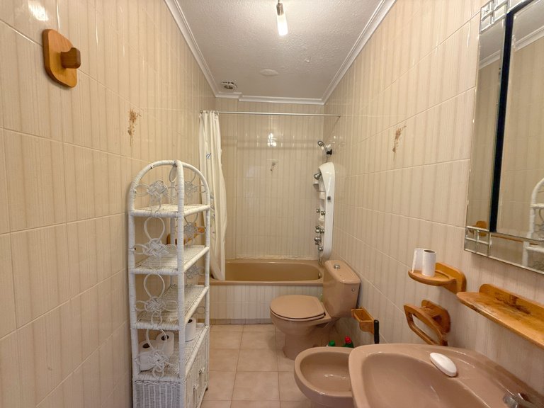 Apartment for Sale in Punta Prima, Alicante 11