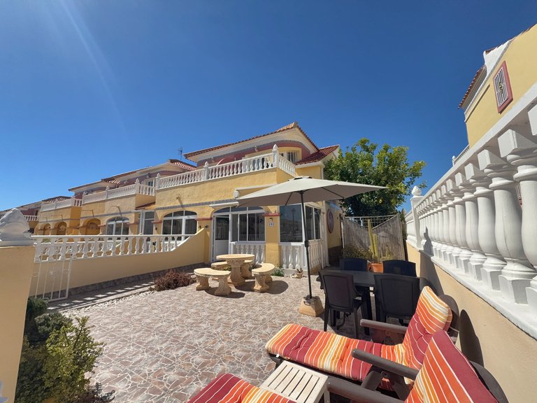 Town House for Sale in Cabo Roig, Alicante 1