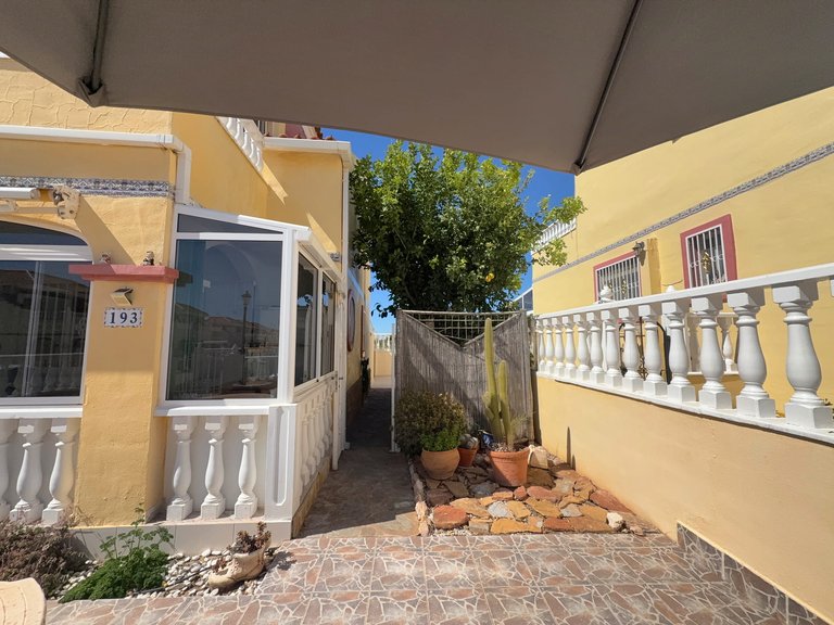 Town House for Sale in Cabo Roig, Alicante 7