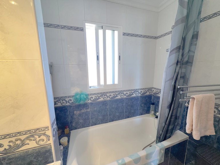 Town House for Sale in Cabo Roig, Alicante 16