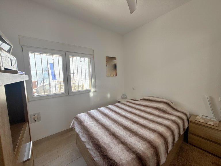 Villa for Sale in Villamartin, Alicante 2