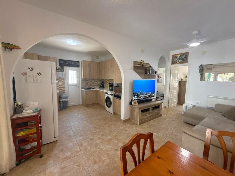 Villa for Sale in Villamartin, Alicante 4