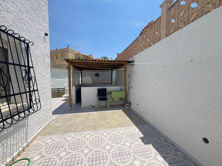 Villa for Sale in Villamartin, Alicante 15
