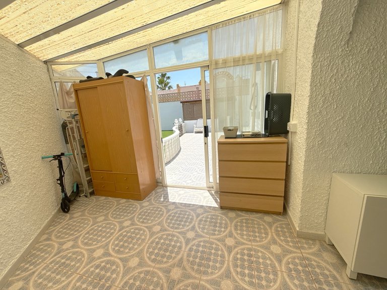 Villa for Sale in Villamartin, Alicante 17