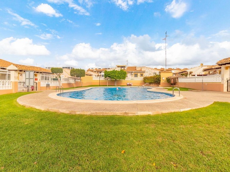 Apartment for Sale in Cabo Roig, Alicante 23