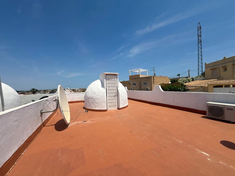 Villa for Sale in Villamartin, Alicante 22