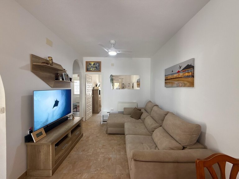Villa for Sale in Villamartin, Alicante 26