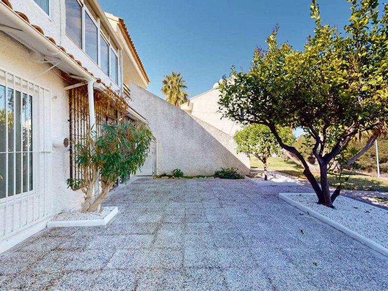 Villa for Sale in Orihuela, Alicante 36