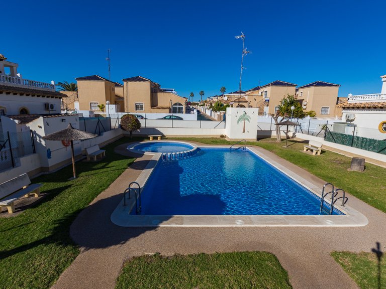 Town House for Sale in Punta Prima, Alicante 45