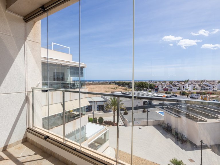 Apartment for Sale in Villamartin, Alicante 33