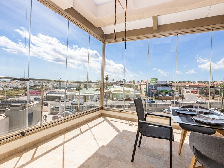 Apartment for Sale in Villamartin, Alicante 27