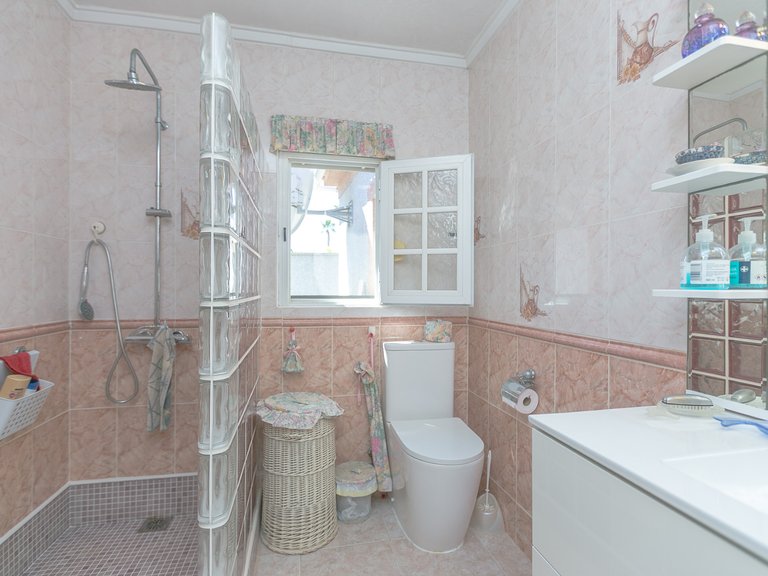 Villa for Sale in Los Balcones, Alicante 23