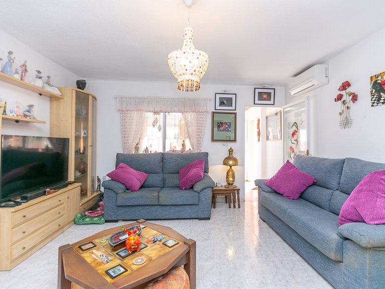Villa for Sale in Los Balcones, Alicante 7