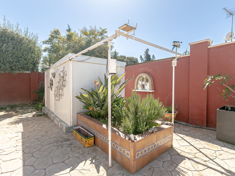 Villa for Sale in Los Balcones, Alicante 43