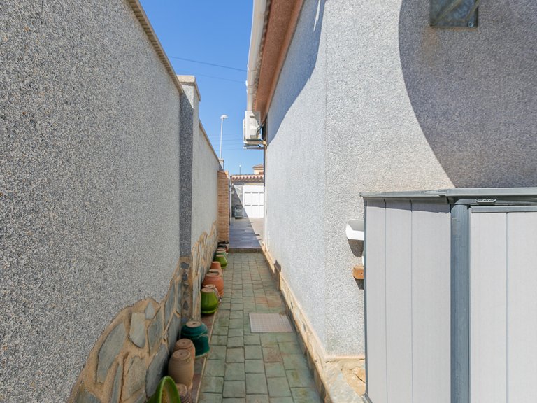 Villa for Sale in Los Balcones, Alicante 48