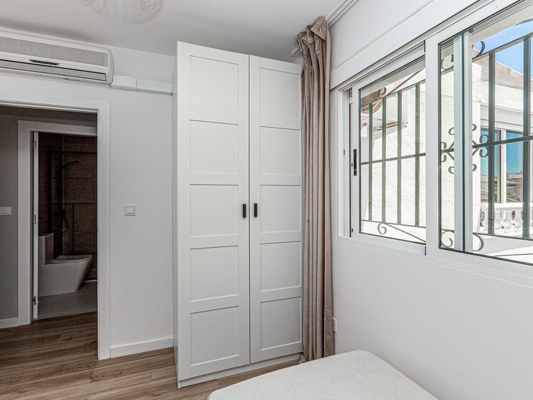 Town House for Sale in Punta Prima, Alicante 27