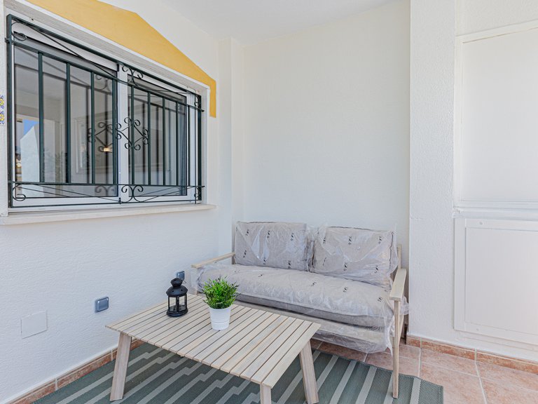 Town House for Sale in Punta Prima, Alicante 38