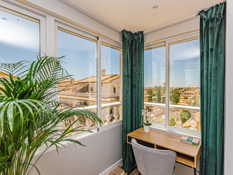 Town House for Sale in Punta Prima, Alicante 36