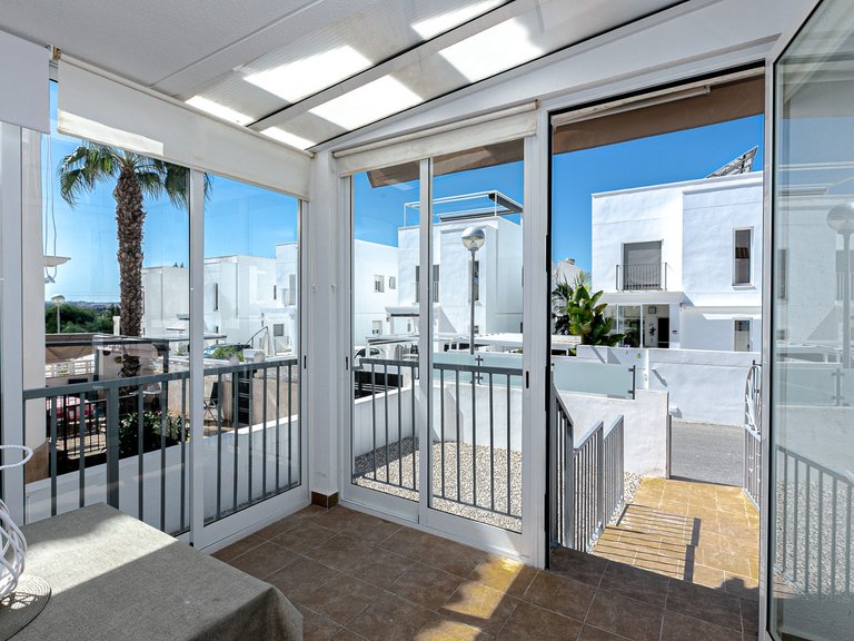 Villa for Sale in La Marina, Alicante 8