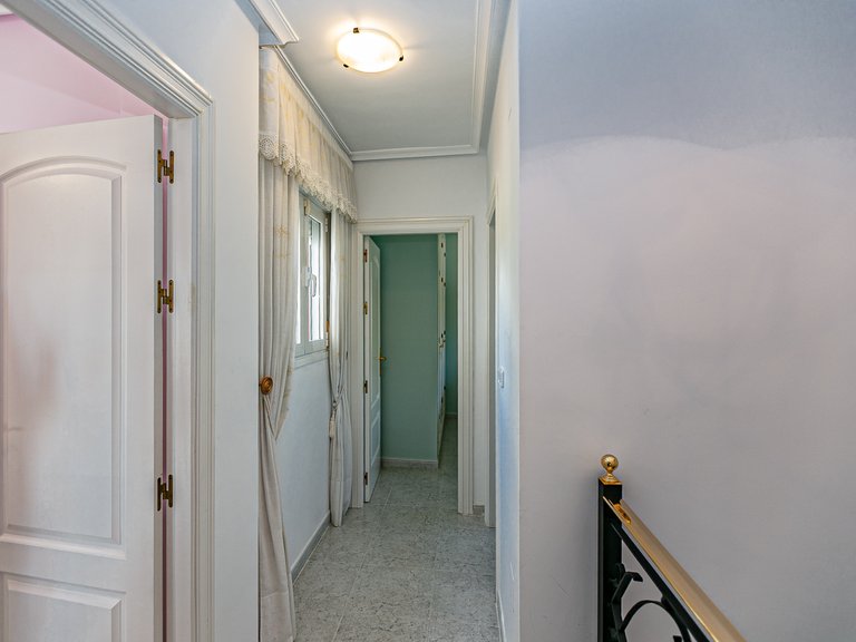 Villa for Sale in Villamartin, Alicante 42