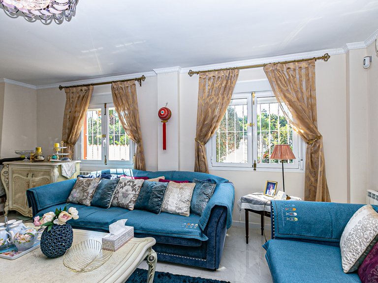 Villa for Sale in Villamartin, Alicante 14