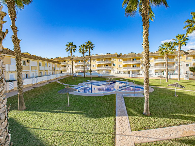 Apartment for Sale in Cabo Roig, Alicante 49