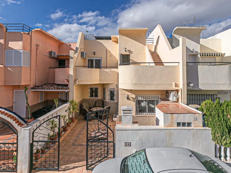 Town House for Sale in Torrevieja, Alicante 2
