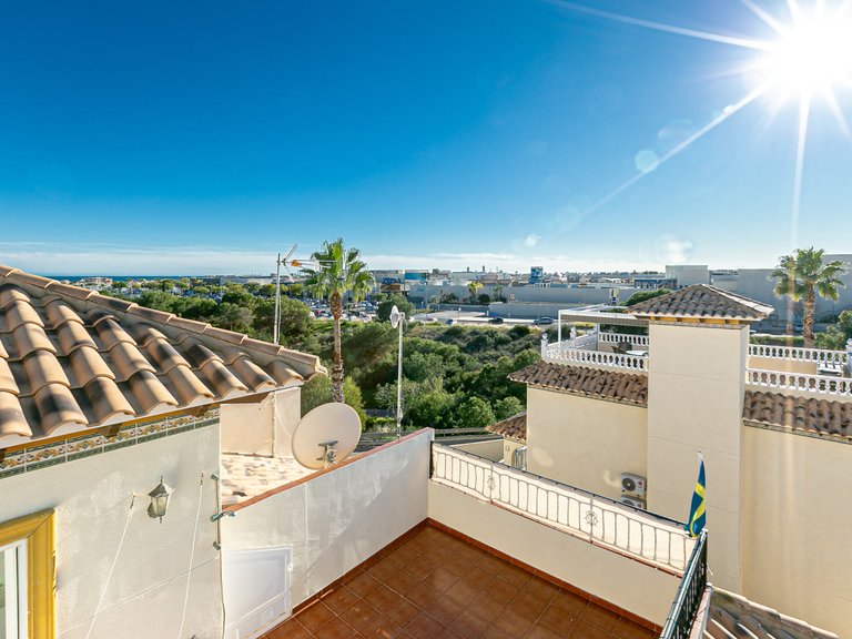 Town House for Sale in Playa Flamenca, Alicante 40
