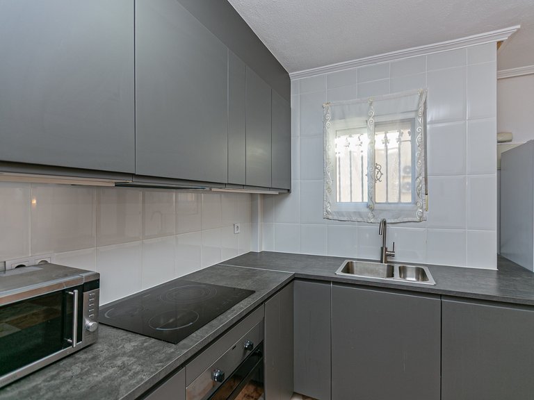 Town House for Sale in Playa Flamenca, Alicante 12