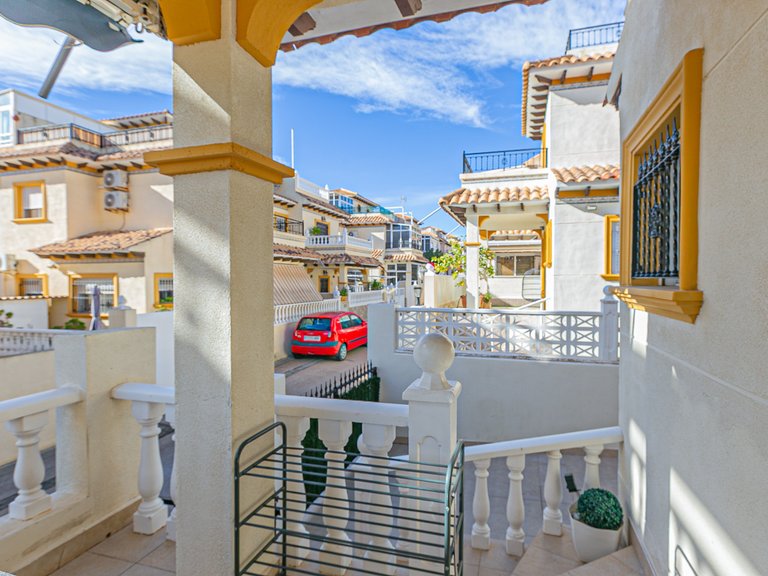 Town House for Sale in Playa Flamenca, Alicante 44