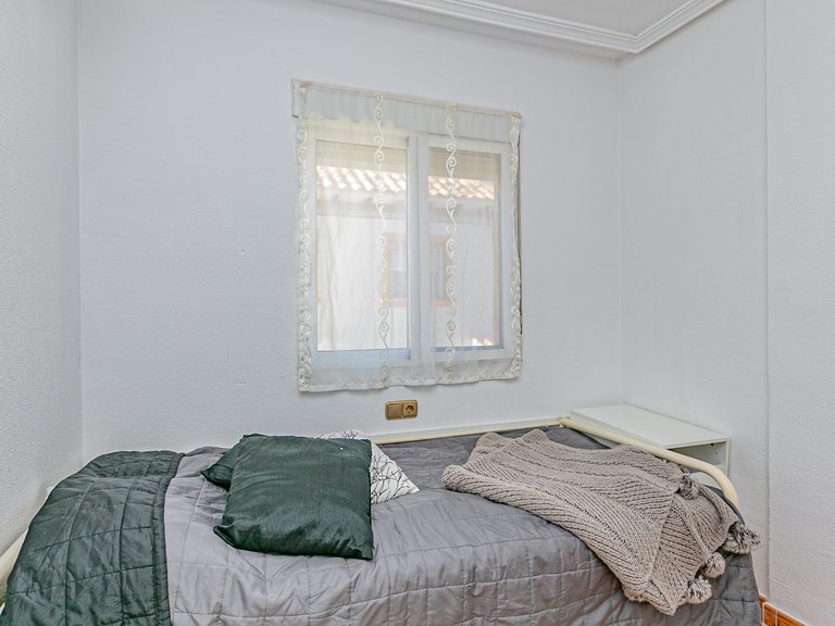 Town House for Sale in Playa Flamenca, Alicante 24